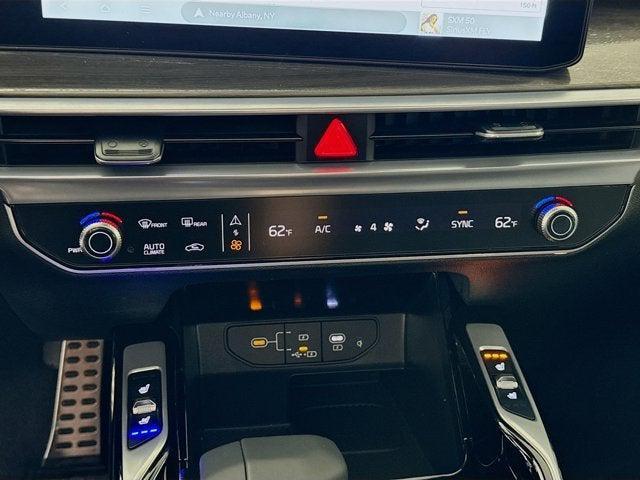 new 2025 Kia Sorento car, priced at $48,525