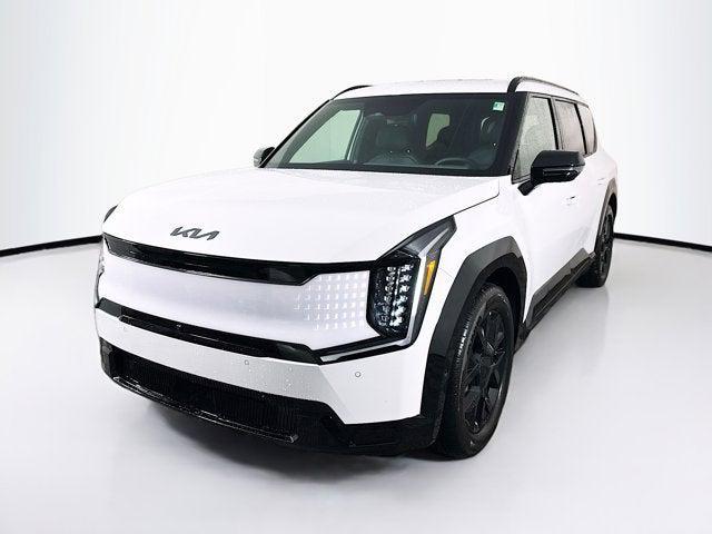 new 2026 Kia EV9 car, priced at $62,835