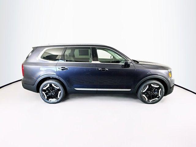 new 2025 Kia Telluride car, priced at $43,140