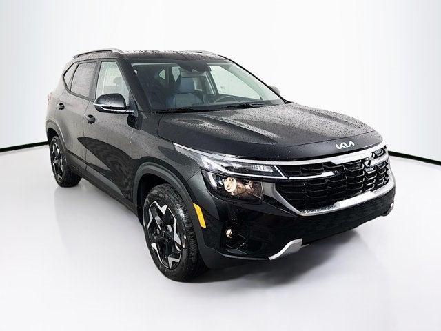 new 2025 Kia Seltos car, priced at $28,745
