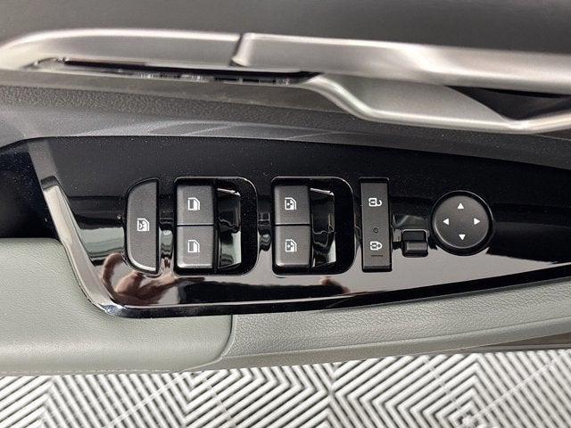 new 2025 Kia Sportage car, priced at $35,360