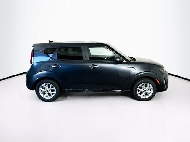 new 2025 Kia Soul car, priced at $21,970