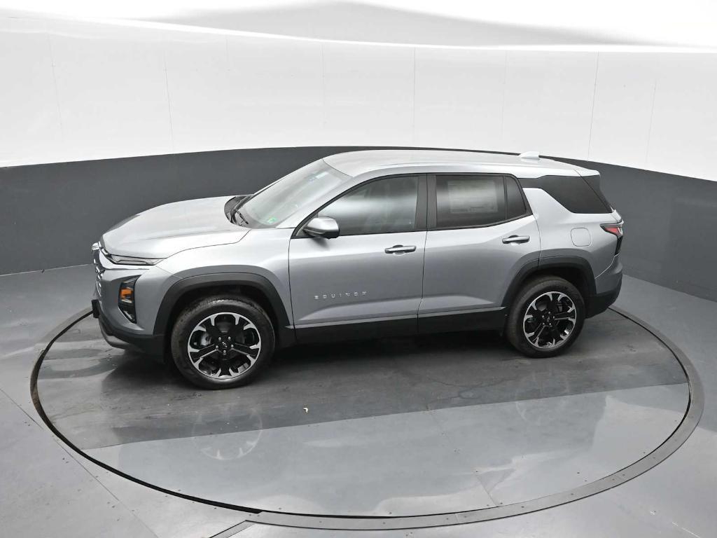 new 2026 Chevrolet Equinox car, priced at $34,195