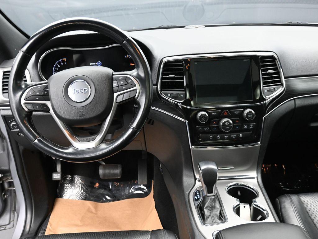 used 2021 Jeep Grand Cherokee car, priced at $23,577