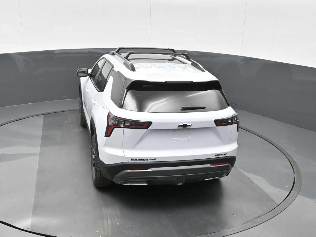 new 2026 Chevrolet Equinox car, priced at $39,595