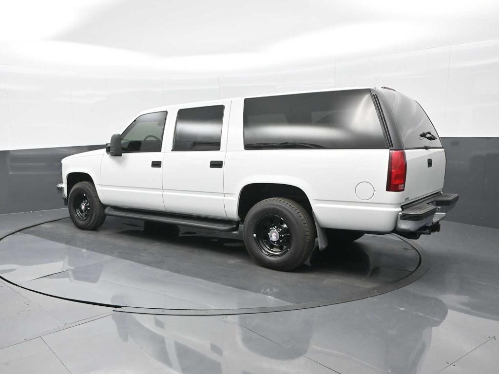 used 1997 Chevrolet Suburban car, priced at $9,998