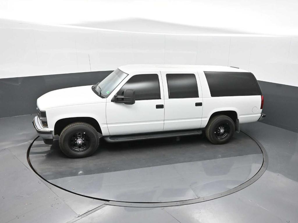 used 1997 Chevrolet Suburban car, priced at $9,998