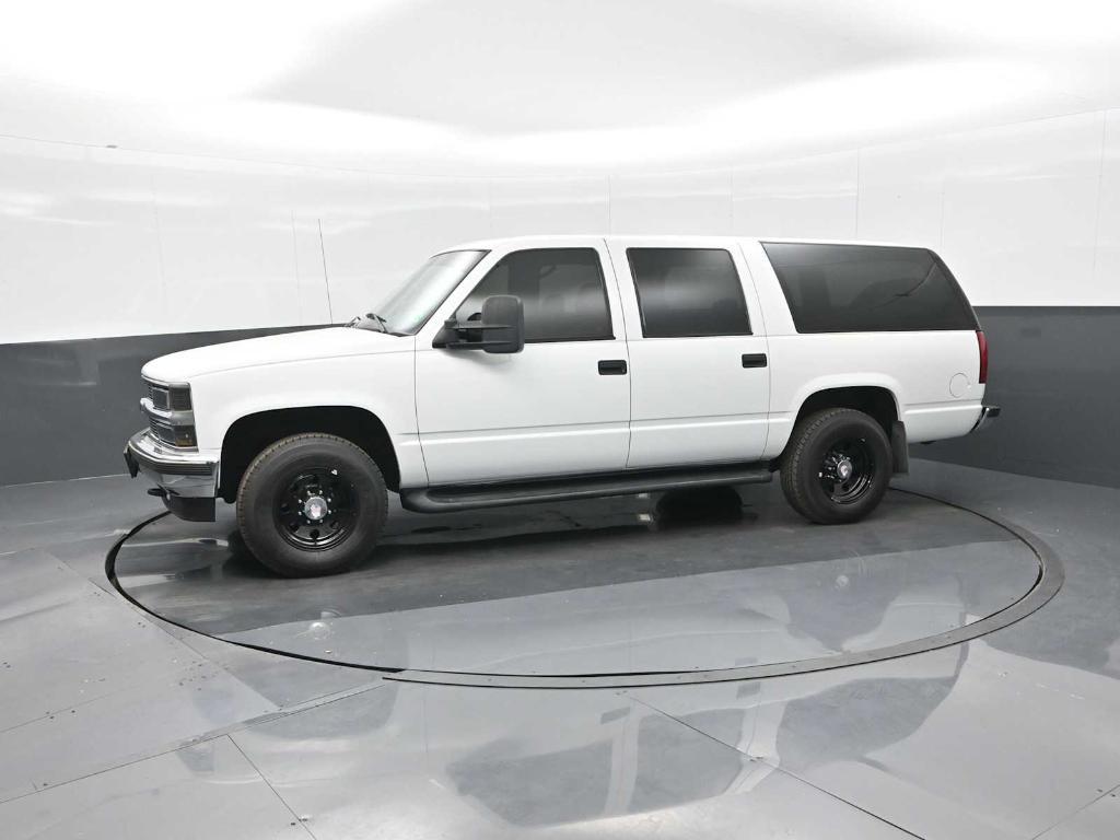 used 1997 Chevrolet Suburban car, priced at $9,998