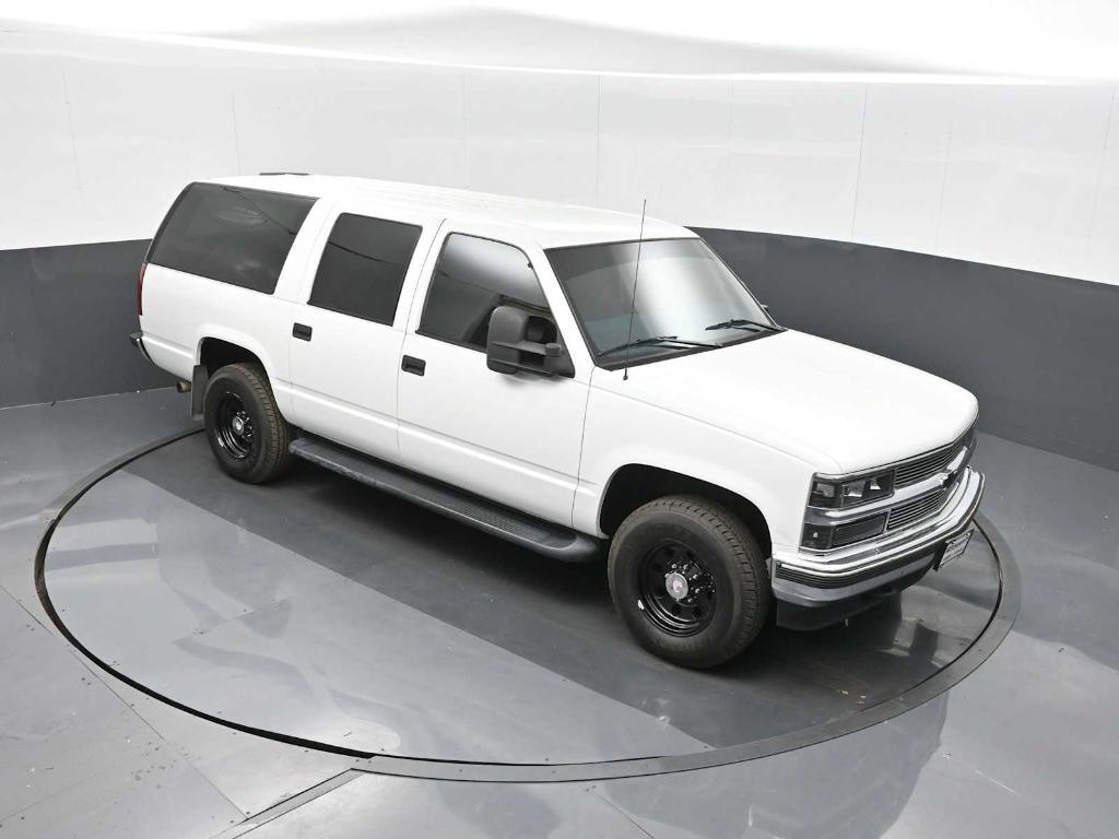 used 1997 Chevrolet Suburban car, priced at $9,998