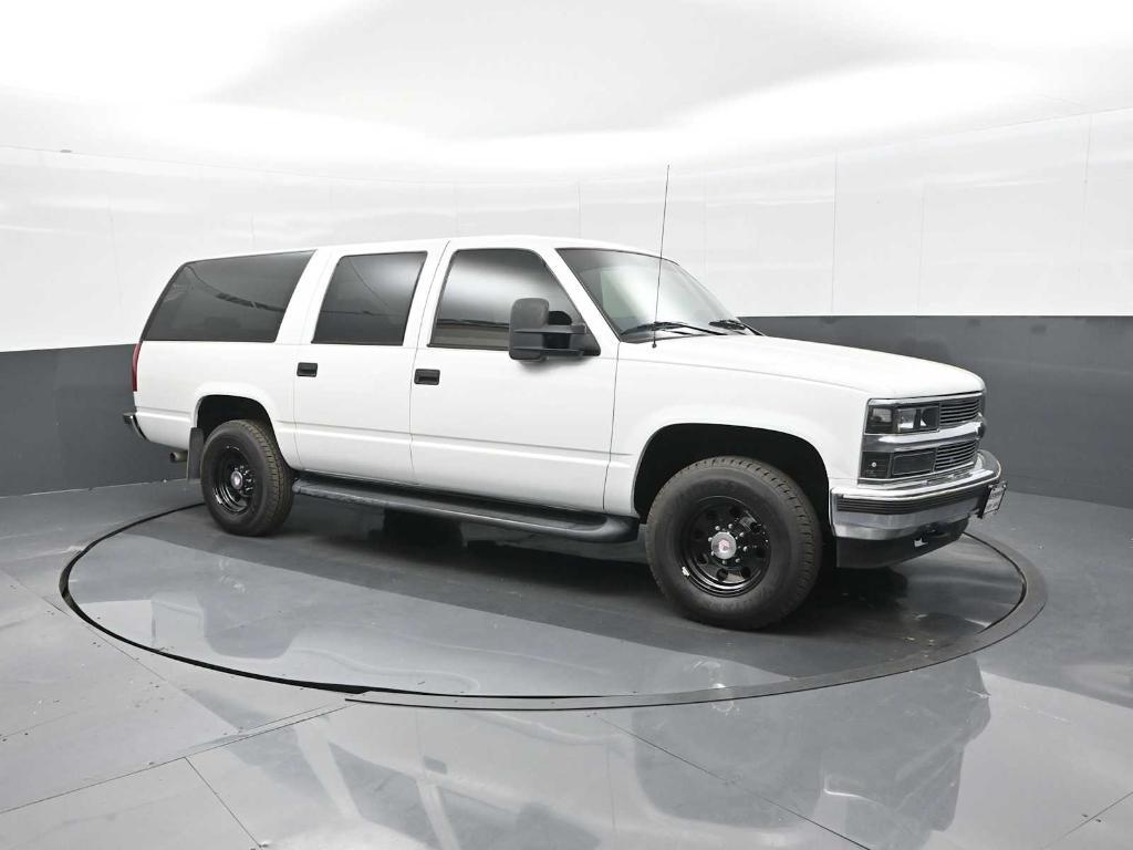 used 1997 Chevrolet Suburban car, priced at $9,998