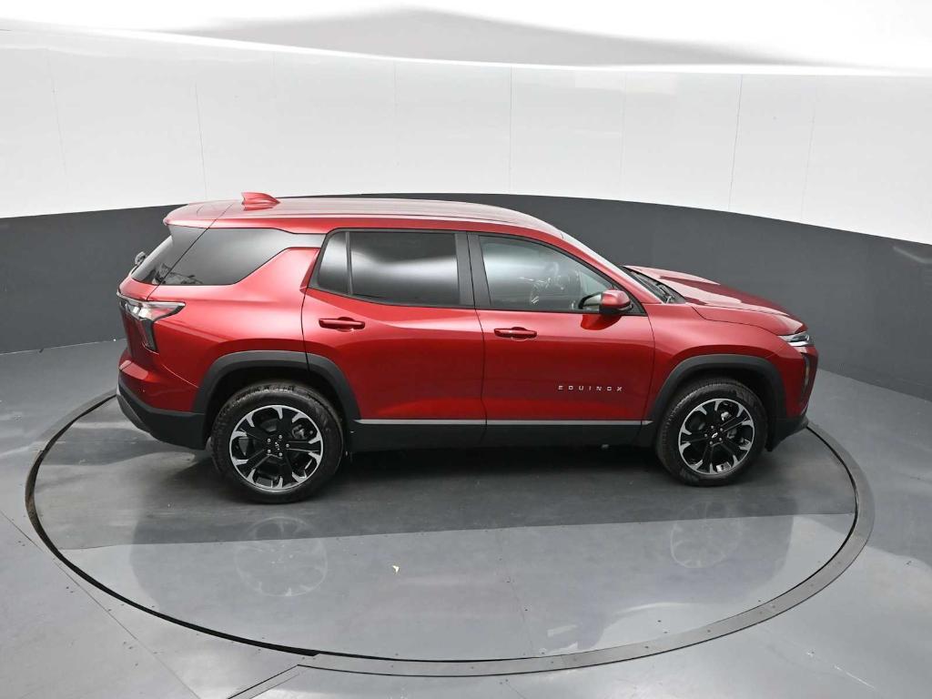 new 2026 Chevrolet Equinox car, priced at $31,695