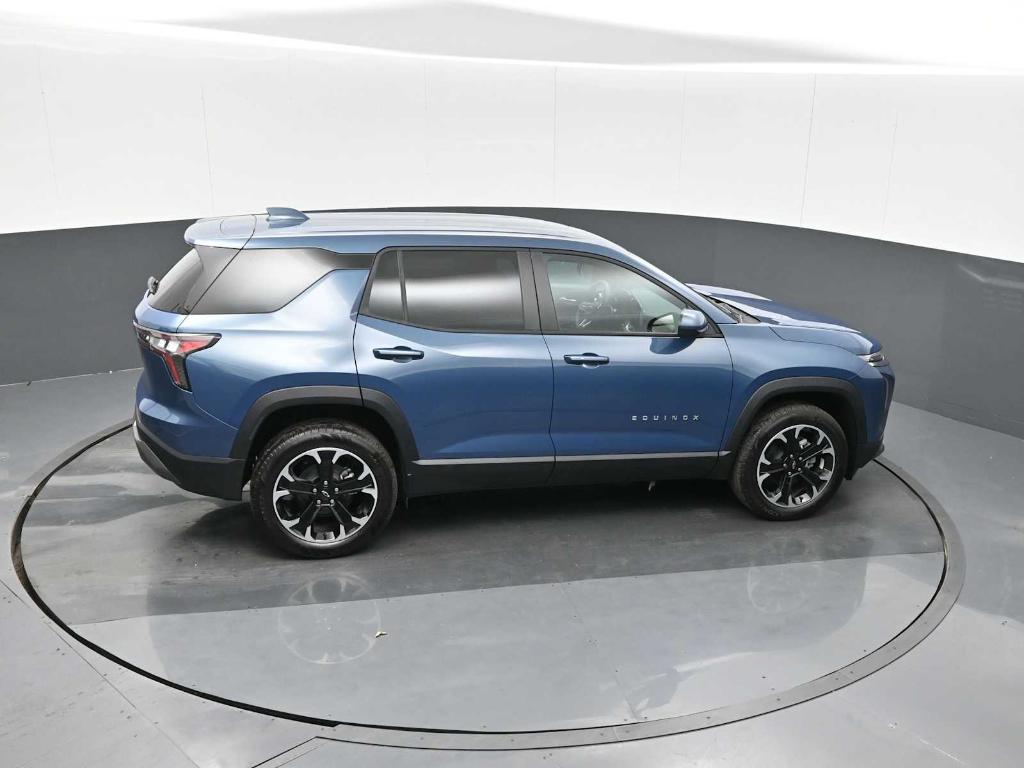new 2026 Chevrolet Equinox car, priced at $31,200