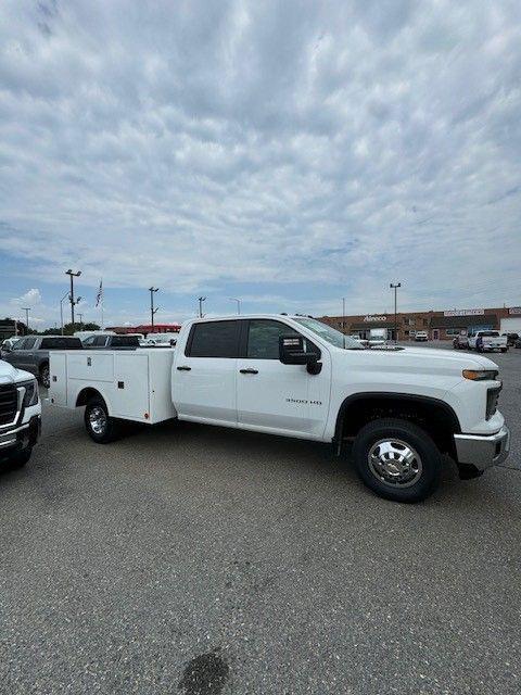 new 2024 Chevrolet Silverado 3500 car, priced at $56,268