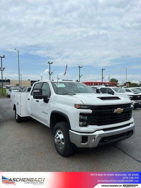 new 2024 Chevrolet Silverado 3500 car, priced at $68,197