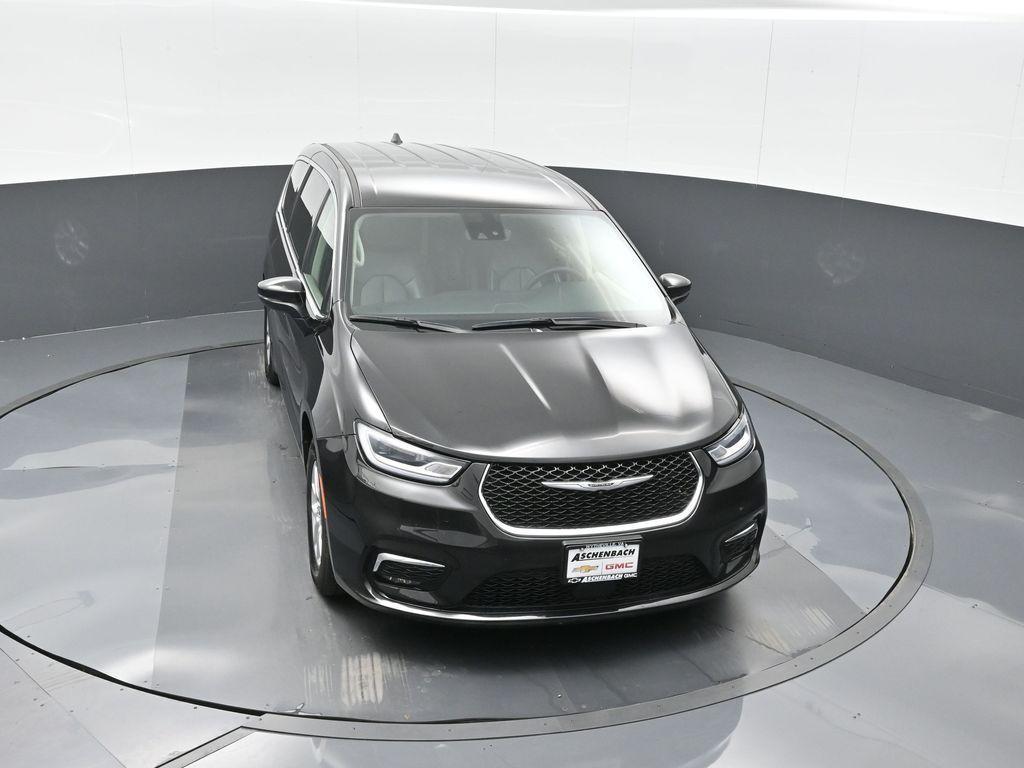 used 2023 Chrysler Pacifica car, priced at $22,756