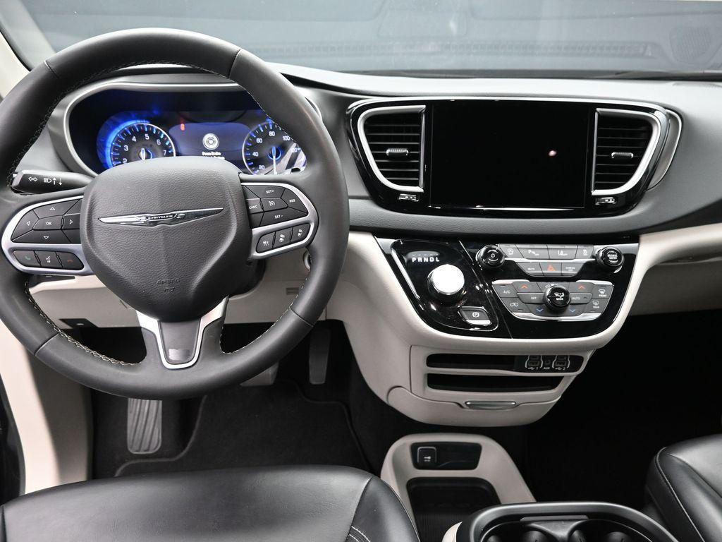 used 2023 Chrysler Pacifica car, priced at $22,756