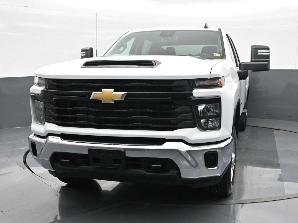 new 2024 Chevrolet Silverado 2500 car, priced at $45,984