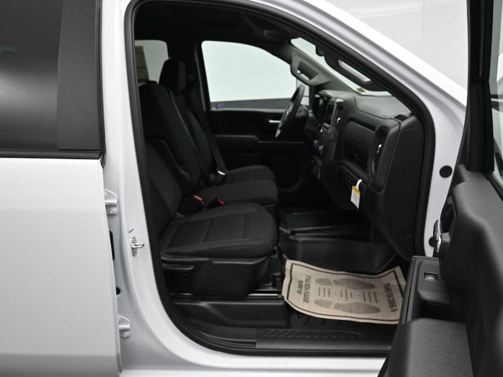 new 2024 Chevrolet Silverado 2500 car, priced at $45,984