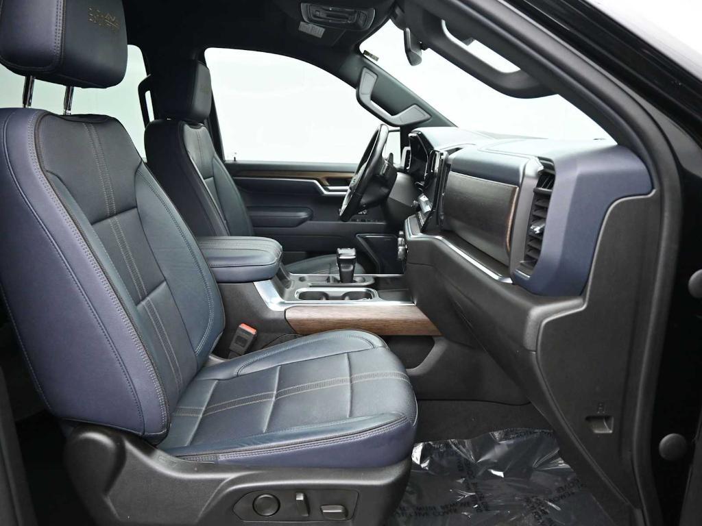 used 2023 Chevrolet Silverado 1500 car, priced at $47,028