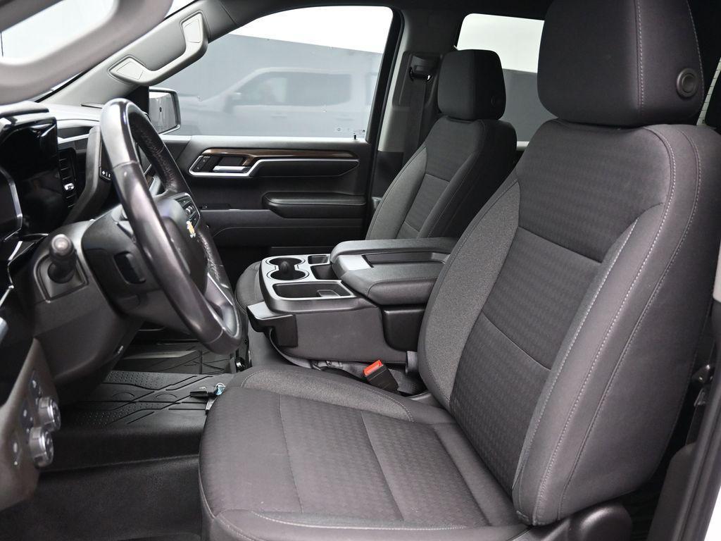 used 2022 Chevrolet Silverado 1500 car, priced at $39,237