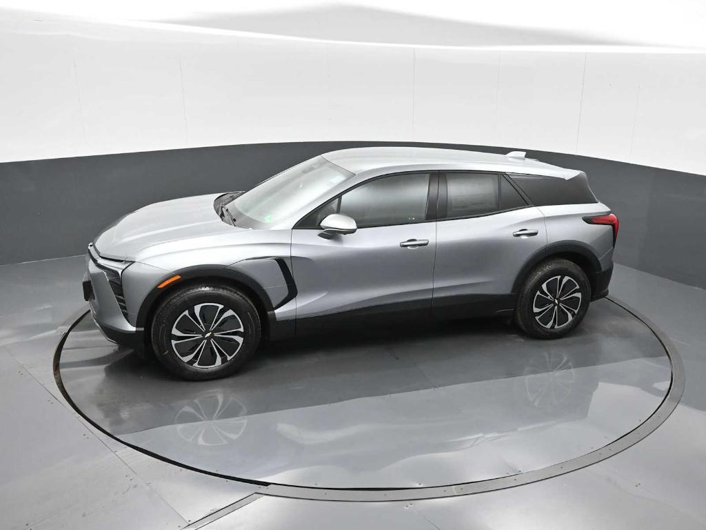 new 2025 Chevrolet Blazer EV car, priced at $45,095