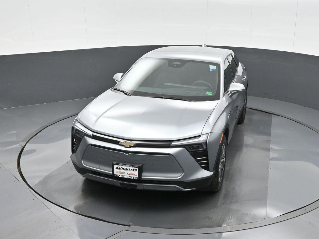 new 2025 Chevrolet Blazer EV car, priced at $45,095