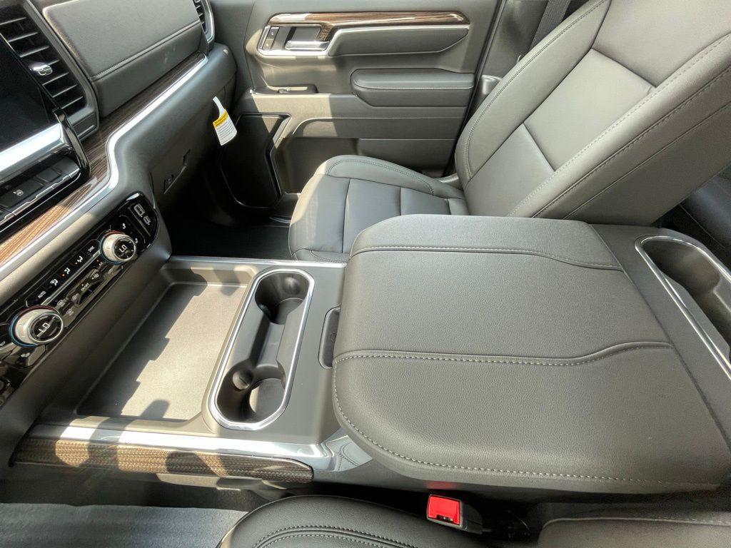 new 2025 Chevrolet Silverado 3500 car, priced at $77,179