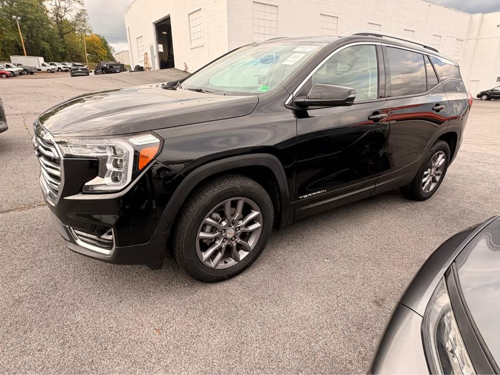 used 2024 GMC Terrain car, priced at $26,250