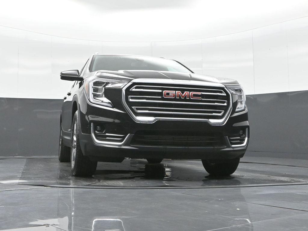 used 2024 GMC Terrain car, priced at $25,777
