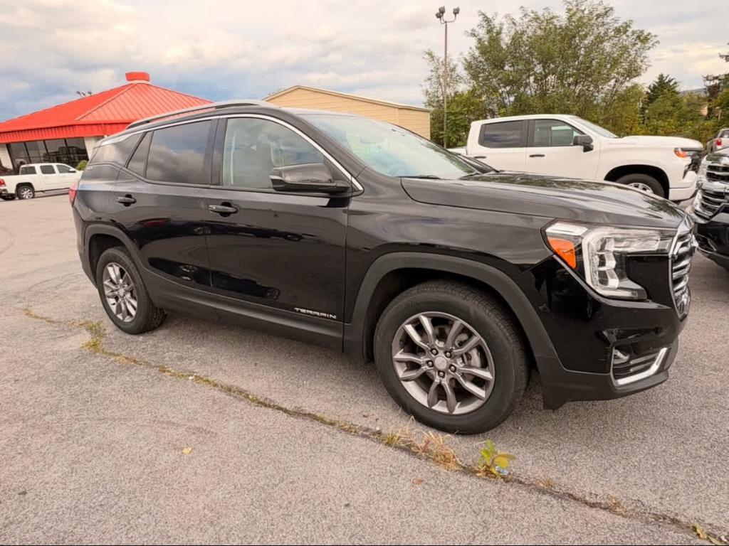 used 2024 GMC Terrain car, priced at $26,250