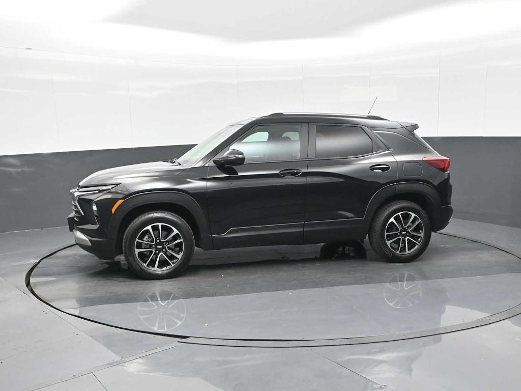 used 2024 Chevrolet TrailBlazer car, priced at $23,999