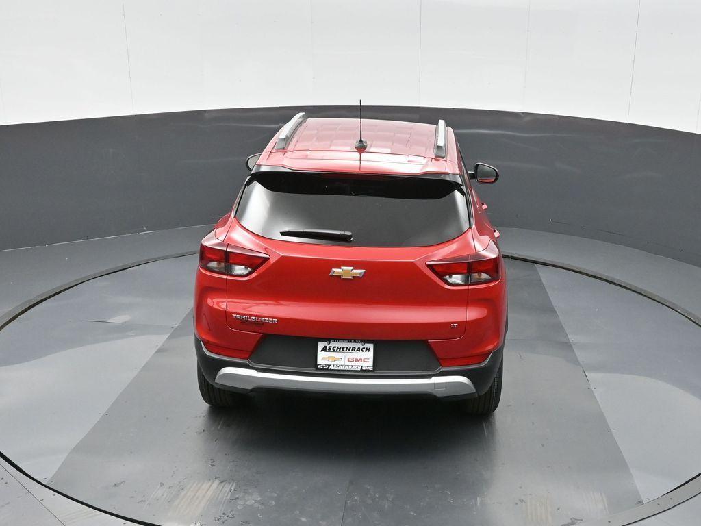 new 2026 Chevrolet TrailBlazer car, priced at $25,541