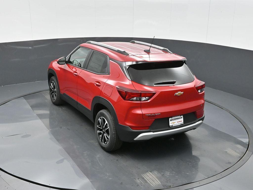new 2026 Chevrolet TrailBlazer car, priced at $25,541