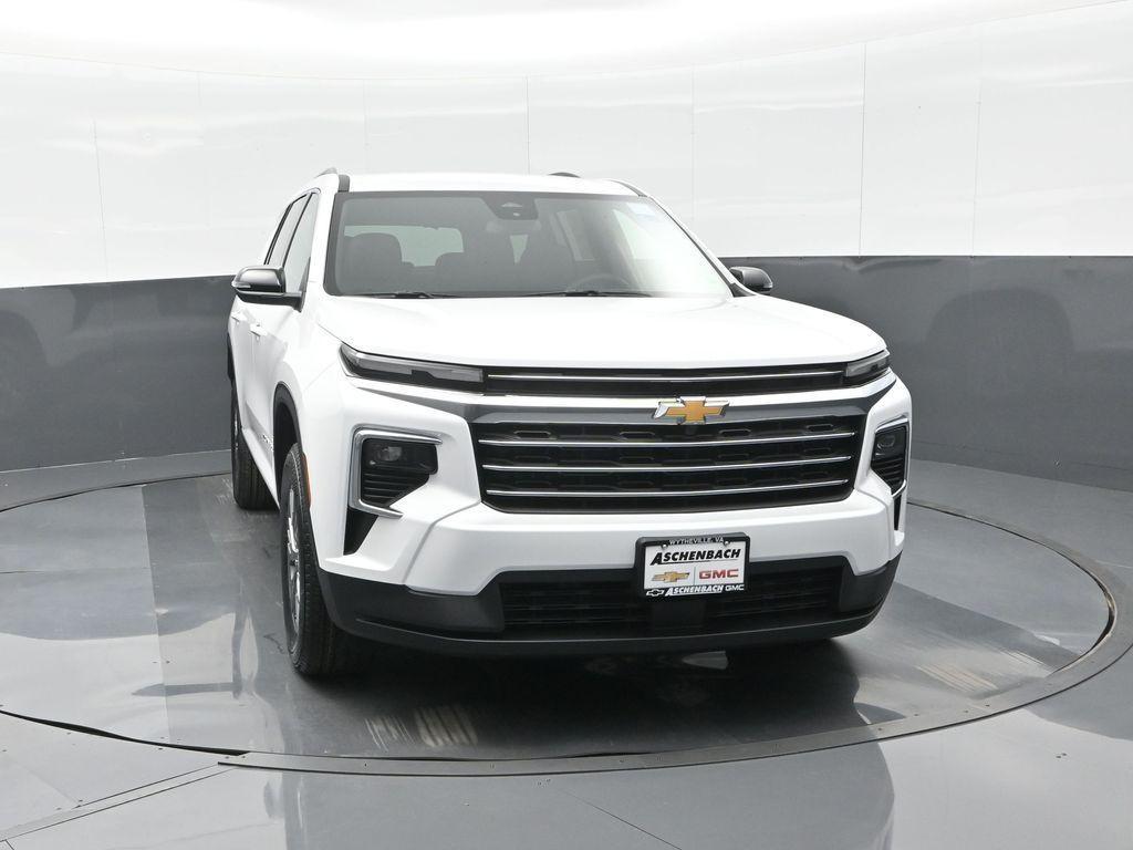 new 2025 Chevrolet Traverse car, priced at $44,994