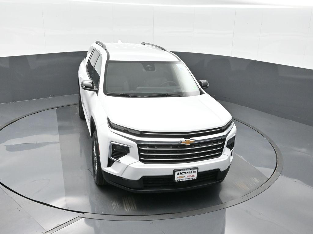 new 2025 Chevrolet Traverse car, priced at $44,994