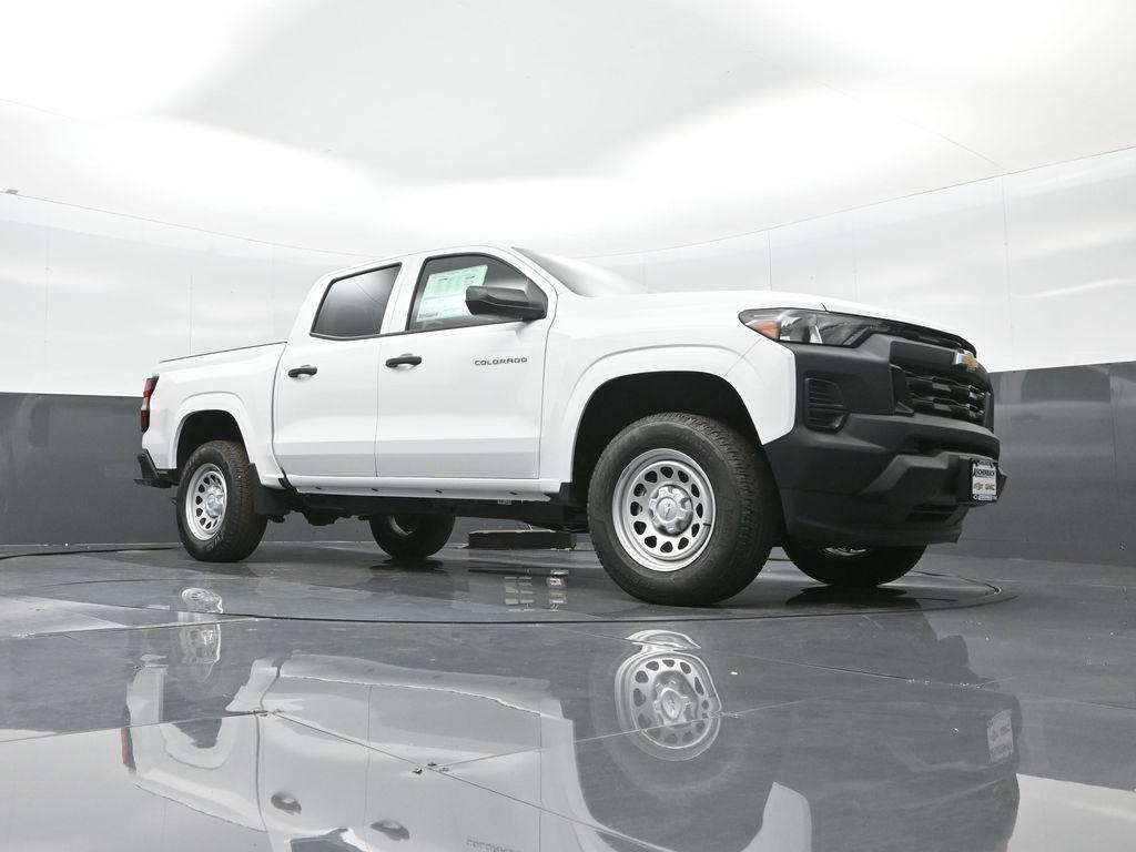 new 2025 Chevrolet Colorado car, priced at $33,595