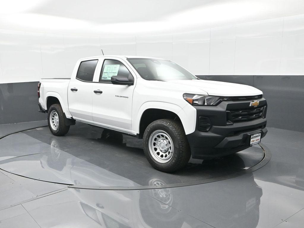 new 2025 Chevrolet Colorado car, priced at $33,595