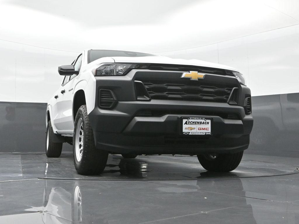 new 2025 Chevrolet Colorado car, priced at $33,595