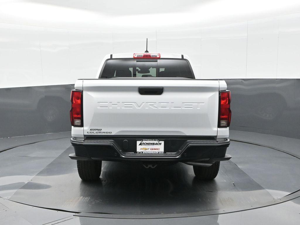 new 2025 Chevrolet Colorado car, priced at $33,595
