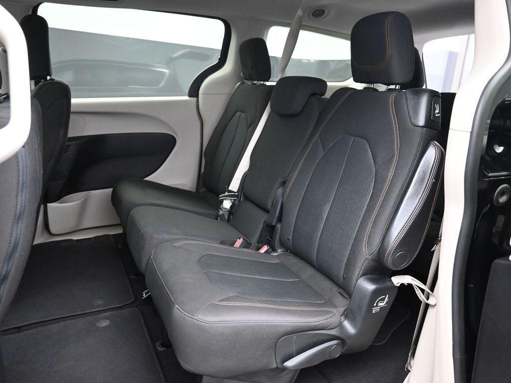 used 2017 Chrysler Pacifica car, priced at $14,400
