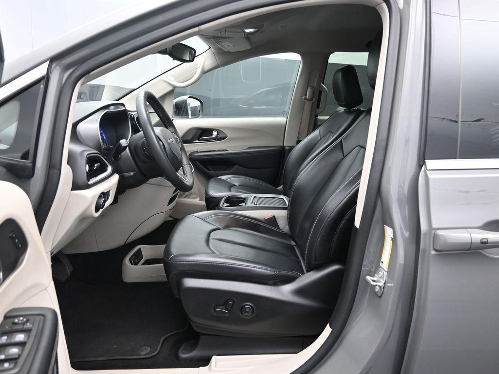 used 2023 Chrysler Pacifica car, priced at $25,199