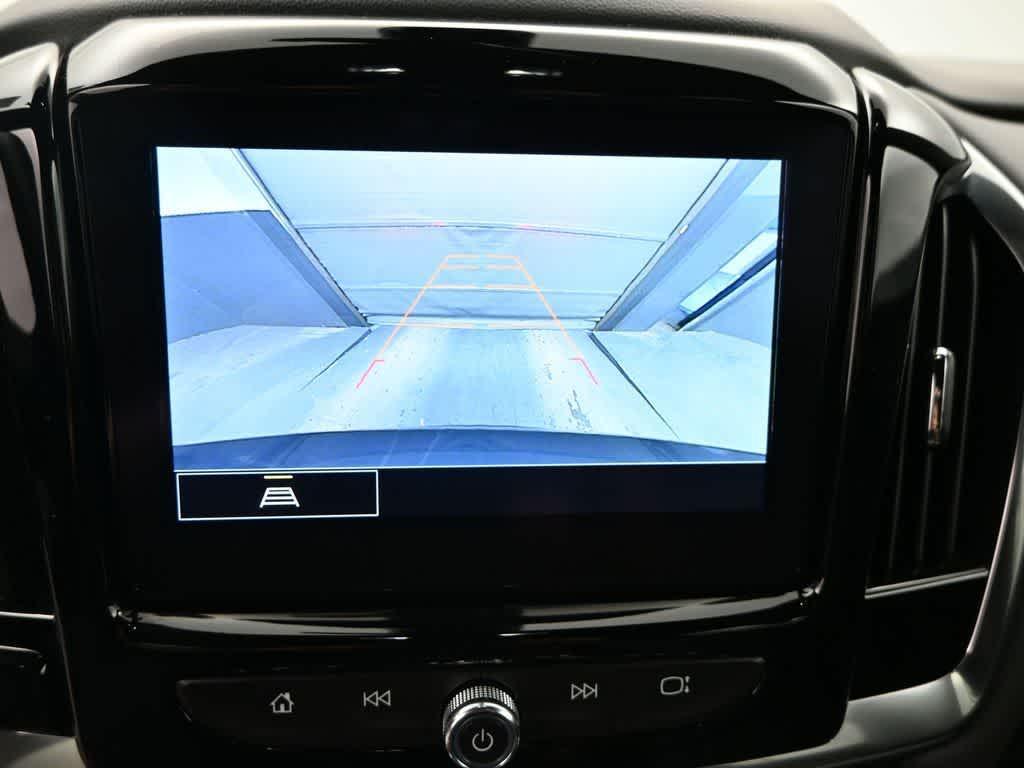 used 2023 Chevrolet Traverse car, priced at $33,548