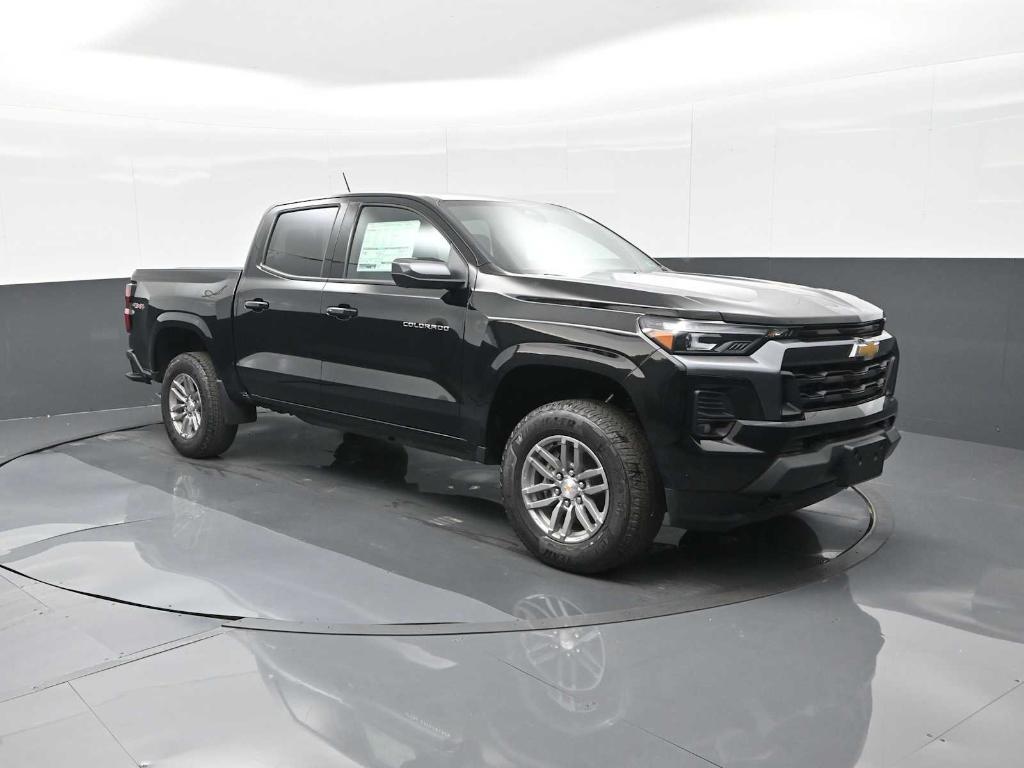 new 2025 Chevrolet Colorado car, priced at $42,319