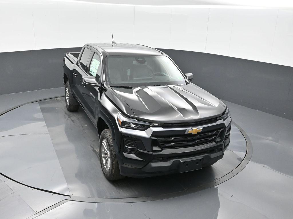 new 2025 Chevrolet Colorado car, priced at $44,139
