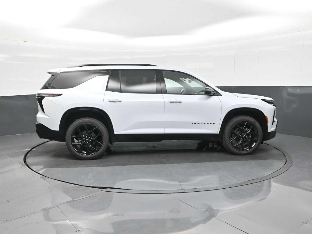 new 2026 Chevrolet Traverse car, priced at $59,985
