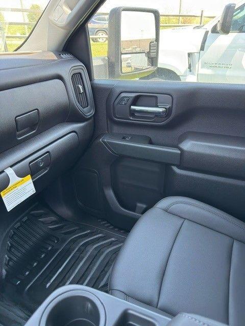 new 2024 Chevrolet Silverado 2500 car, priced at $66,180
