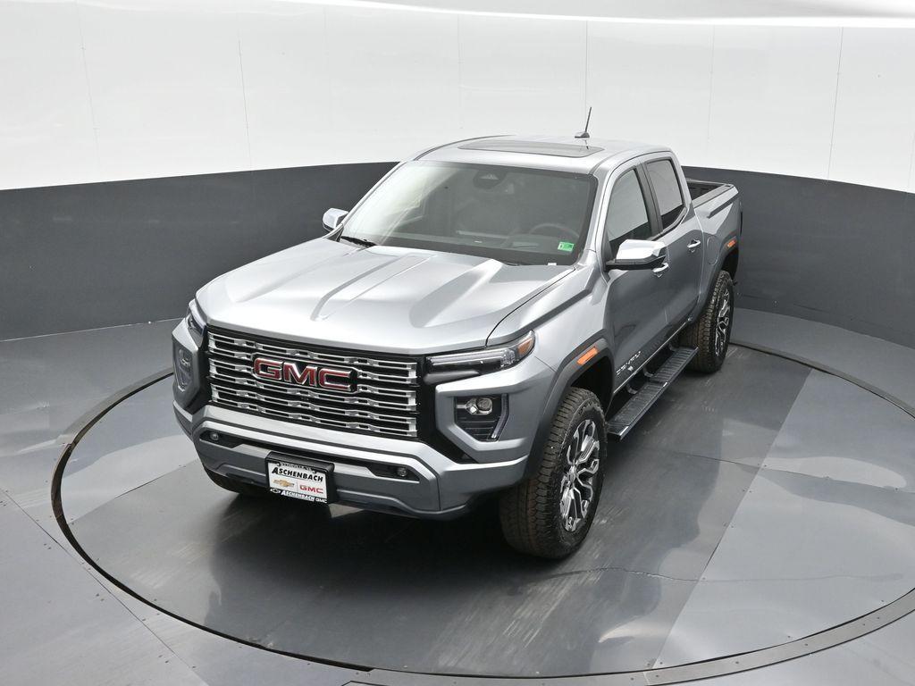 new 2025 GMC Canyon car, priced at $55,739