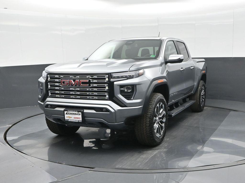 new 2025 GMC Canyon car, priced at $55,739