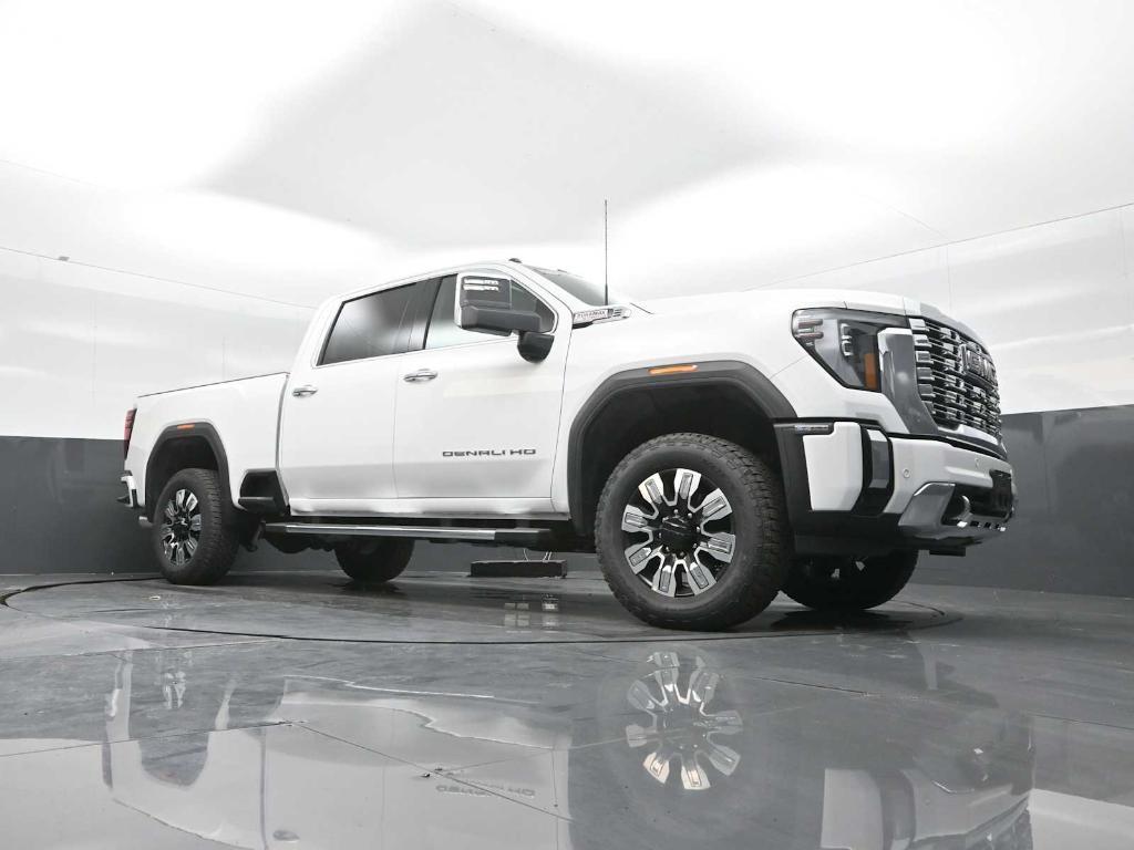 new 2025 GMC Sierra 2500 car, priced at $79,319
