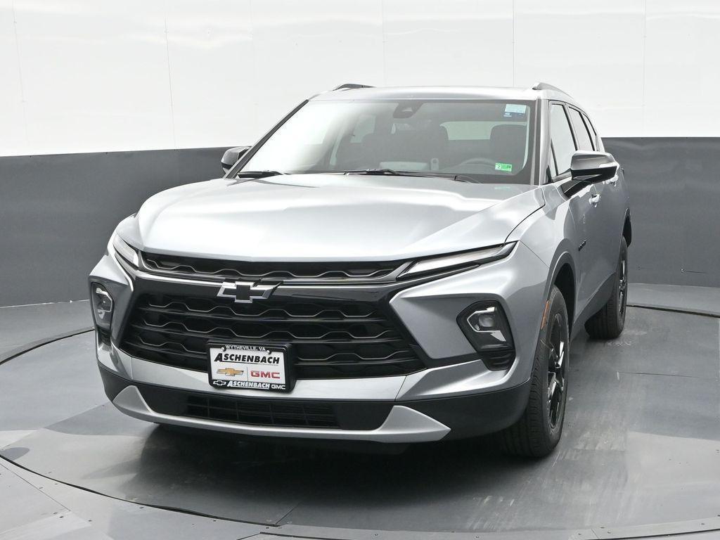 new 2025 Chevrolet Blazer car, priced at $43,988